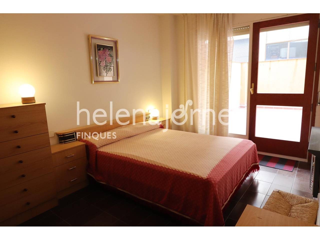 Big apartment in a privileged location in front of the beach in Sant Antoni de Calonge. - 2065