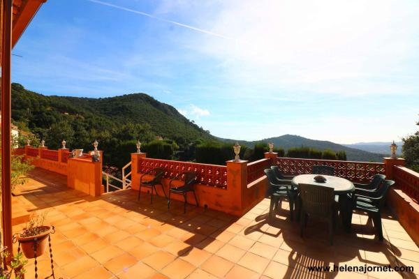 Casa amb jardí a la Roca de Malvet