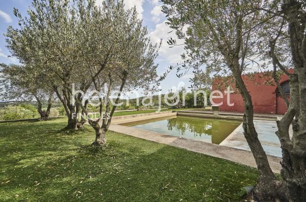 Catalan farmhouse from the year 1.700, totally renewed in Bigues i Riells