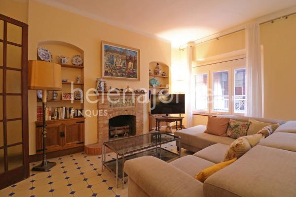 Fantastic town house close to the sea promenade in san feliu de guixols.