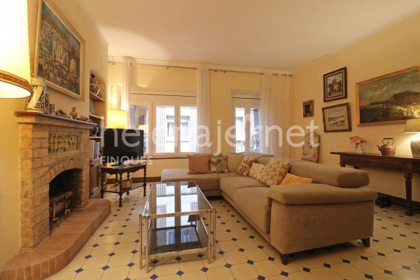 Fantastic town house close to the sea promenade in san feliu de guixols.