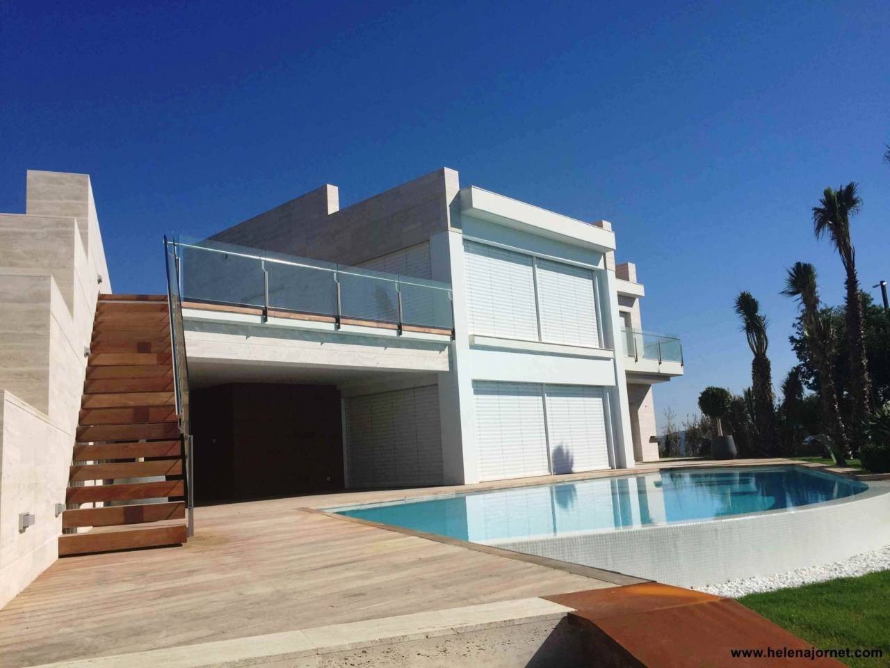 Exclusive newly built house with outdoor and indoor swimming pool and sea views - 78