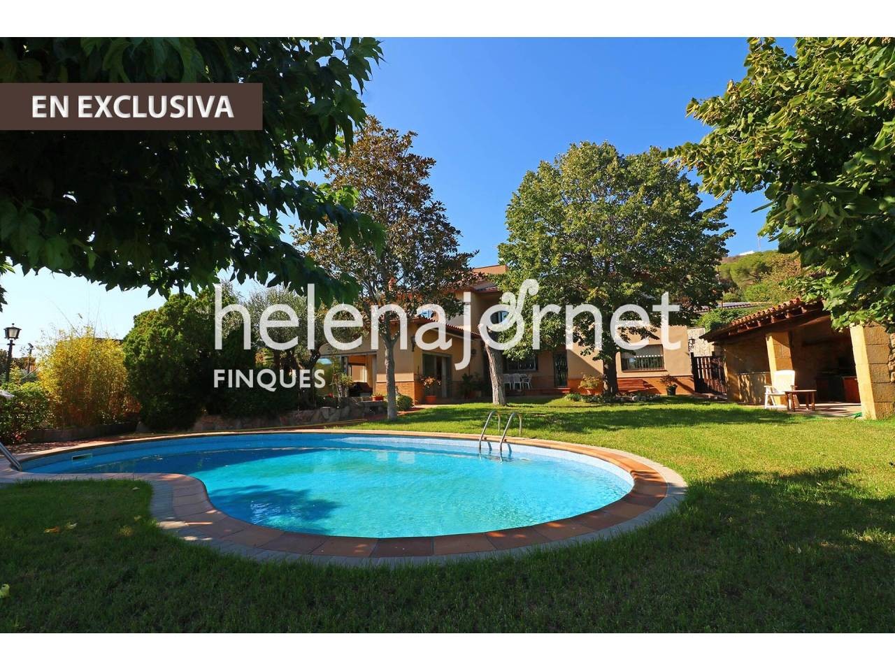 FANTASTIC HOUSE WITH A PRIVATE POOL IN CASTELL D’ARO - 1588