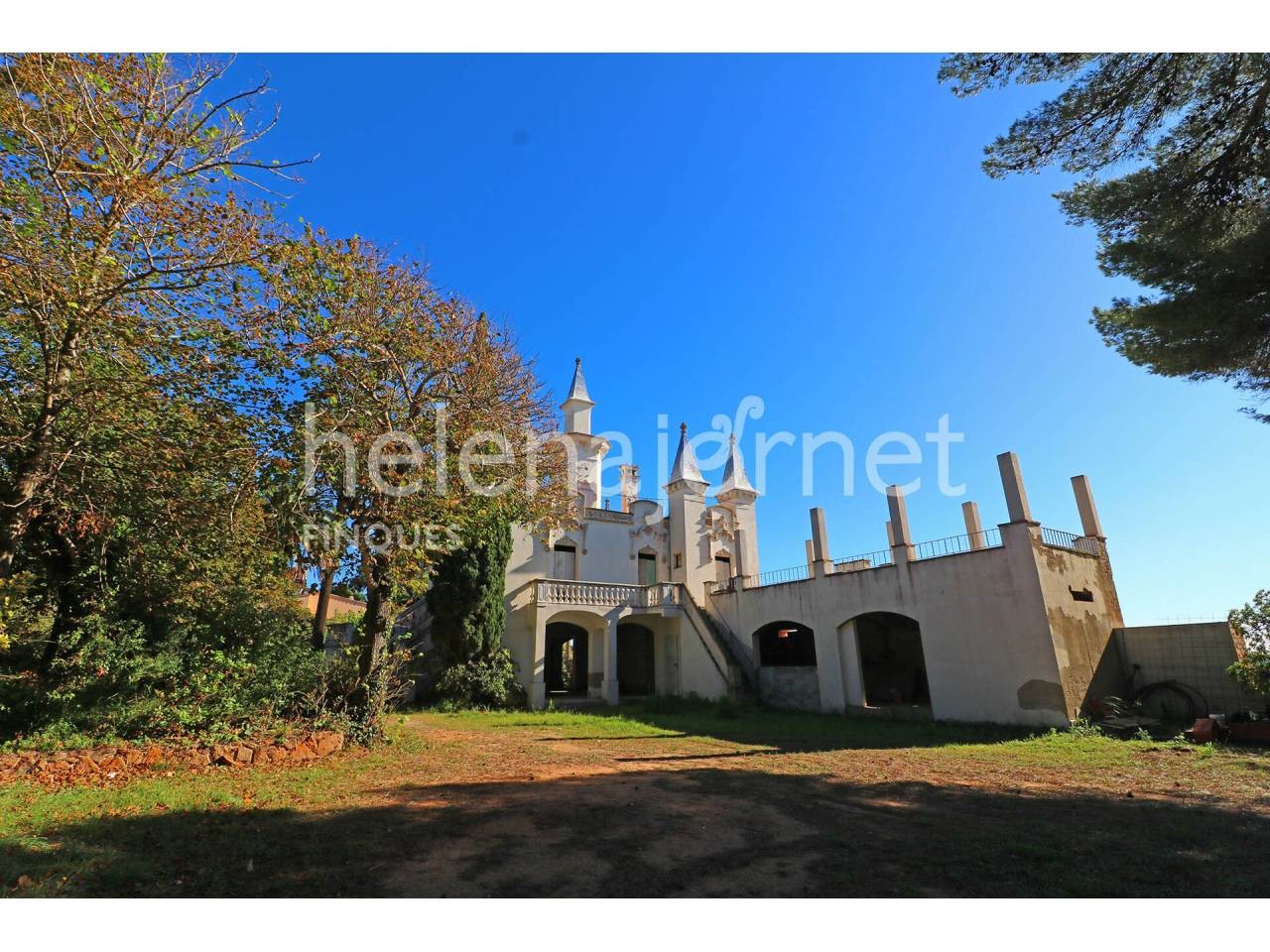 Historic estate in a 4.800 m2 in front of Sant Pol beach in S’Agaró - 2612