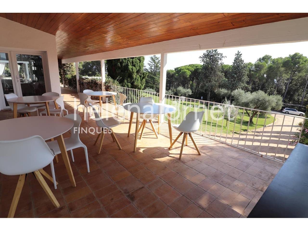 Exclusive house with pool and with a large plot in a privileged area of Vall-llobrega - 1586